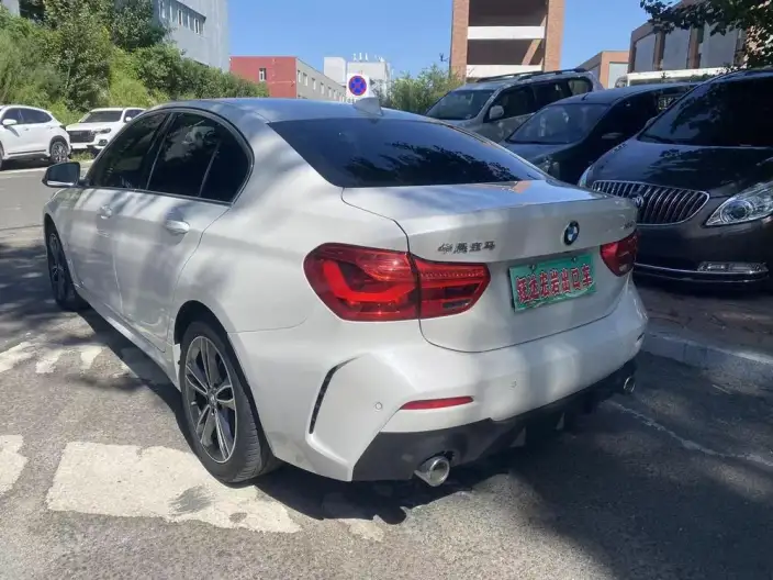 BMW 1 Series 2021 Model Facelift 120i M Sports Edition – фото 4