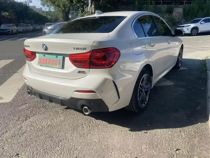 BMW 1 Series 2021 Model Facelift 120i M Sports Edition – фото 6