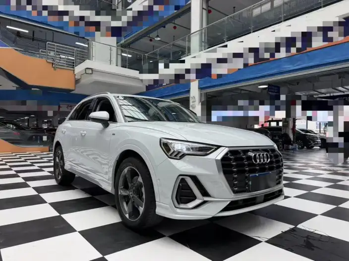 AUDI Q3 2022 Model 35 TFSI Fashion Dynamic Model – фото 3