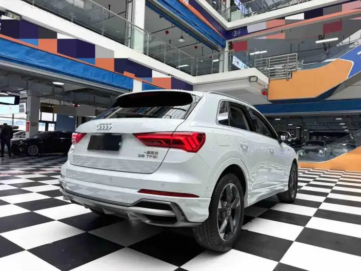 AUDI Q3 2022 Model 35 TFSI Fashion Dynamic Model – фото 6