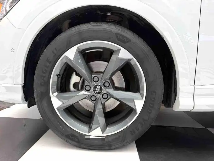 AUDI Q3 2022 Model 35 TFSI Fashion Dynamic Model – фото 9