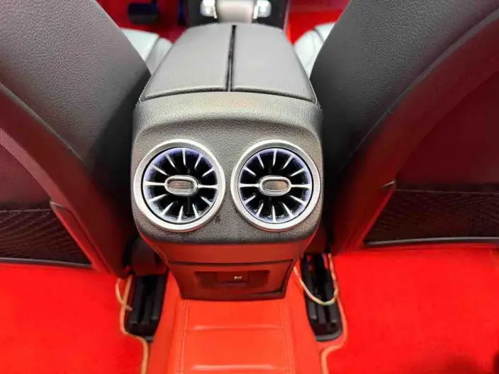 Mercedes-Benz A-class 2022 Model A 180 L Sports sedan – фото 10