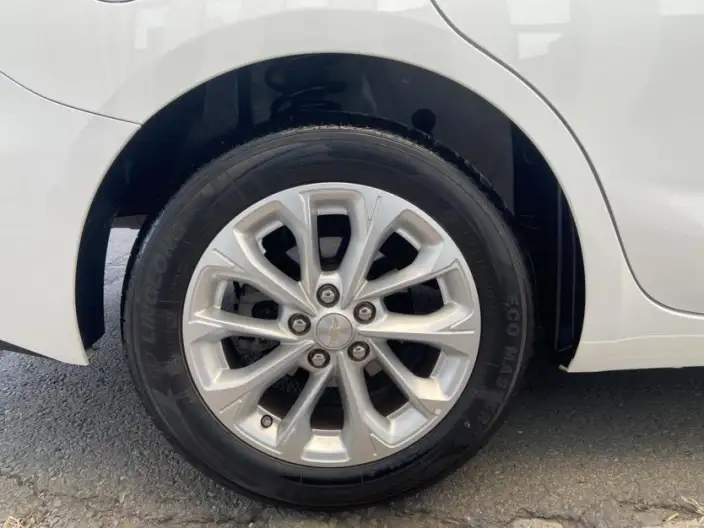 Chevrolet Corolla 2023 Model 1.5L DCT Yuexiang Edition – фото 8