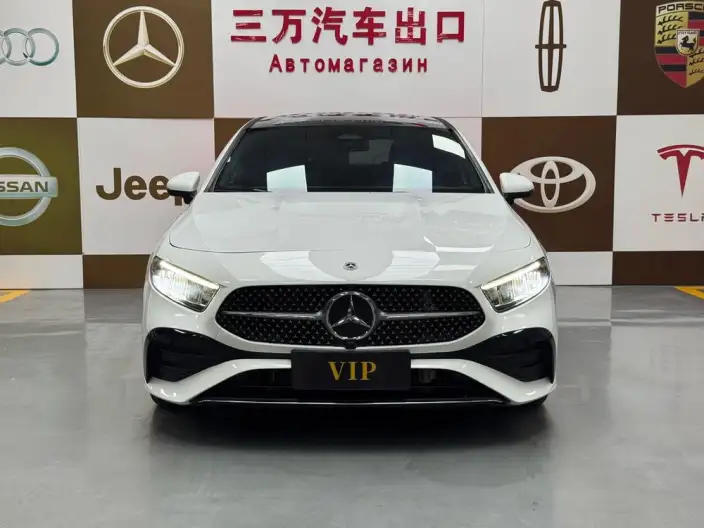 Mercedes-Benz A-class 2023 Model A 180 L – фото 2