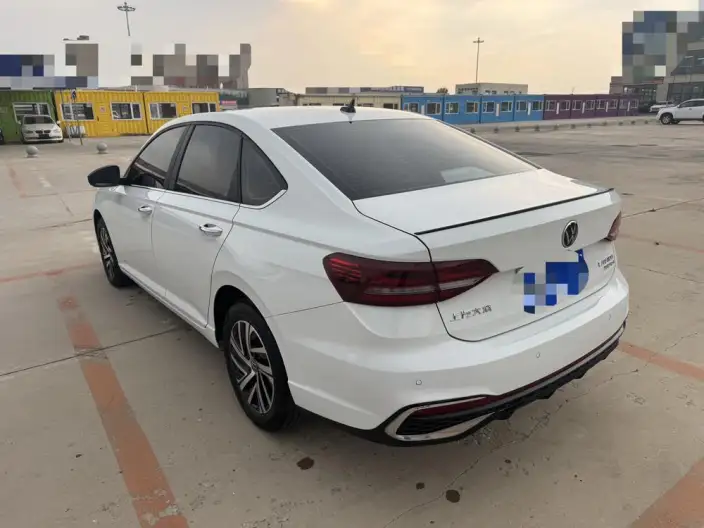 Volkswagen Lavida 2023 Model 280TSI DSG Starry Sky Manyi Edition – фото 4