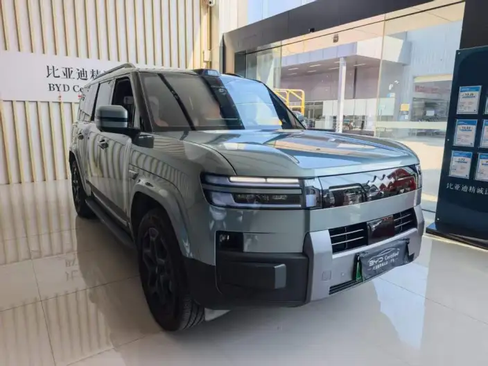 Titan 7 PHEV 2025 Model 190KM 4WD Ultra Edition