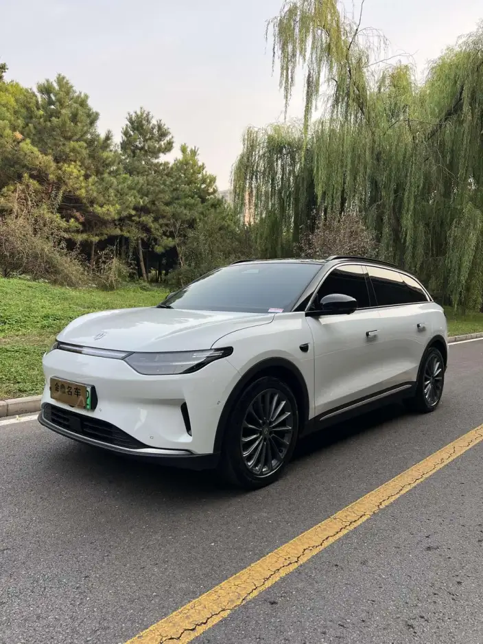 Leapmotor C11 2024 Model EV Edition 580 Exclusive Edition – фото 1