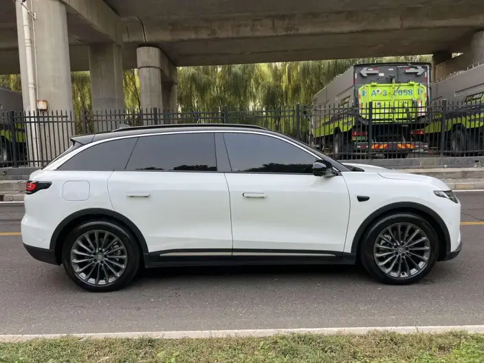 Leapmotor C11 2024 Model EV Edition 580 Exclusive Edition – фото 8