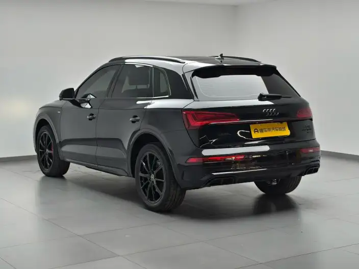 Audi Q5L 2022 Model Facelift 40T Luxury Dynamic Model – фото 5