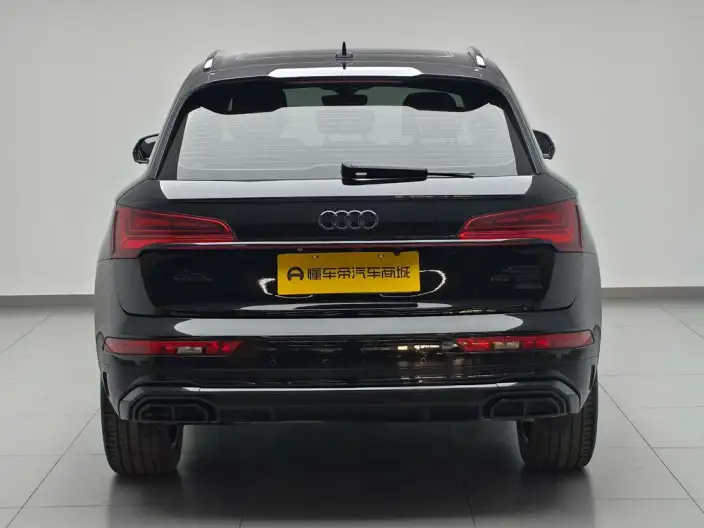 Audi Q5L 2022 Model Facelift 40T Luxury Dynamic Model – фото 6