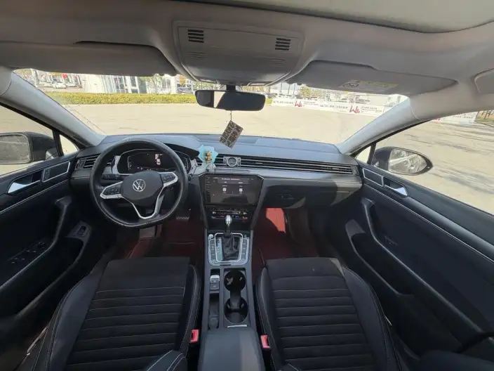 Volkswagen Magotan 2021 Model 330TSI DSG 30th Anniversary Memorial Edition – фото 8