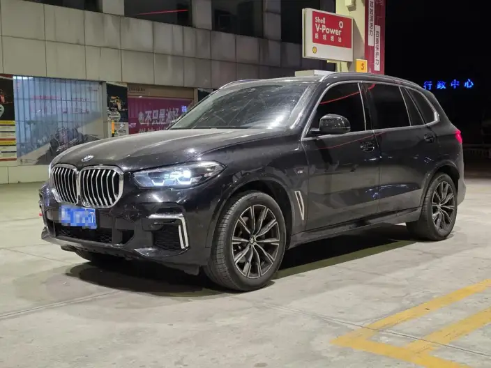 BMW X5 2022 Model xDrive 30Li M Sports Set – фото 1
