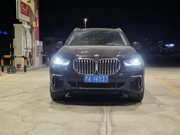 BMW X5 2022 Model xDrive 30Li M Sports Set – фото 2
