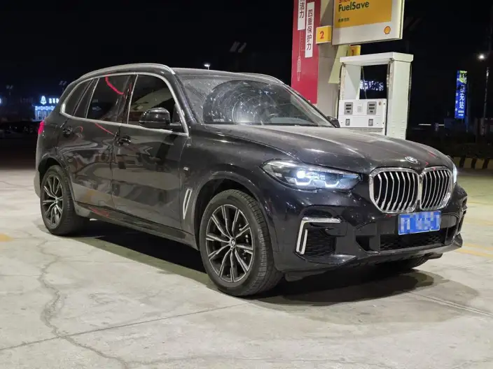 BMW X5 2022 Model xDrive 30Li M Sports Set – фото 3