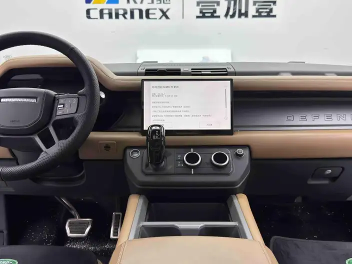 Land Rover Defender 2025 Model 110 3.0T P400 HSE X-Dynamic – фото 7