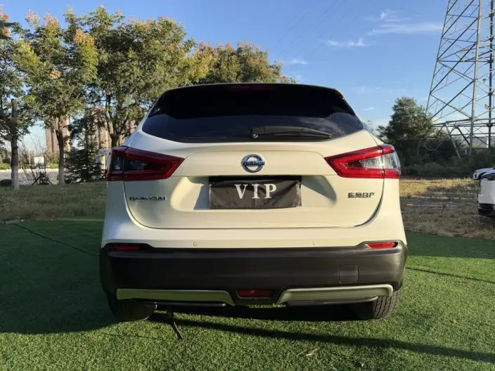 Nissan Qashqai 2022 Model 2.0L XV Prem. Deluxe Edition – фото 6