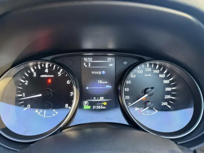 Nissan Qashqai 2022 Model 2.0L XV Prem. Deluxe Edition – фото 10