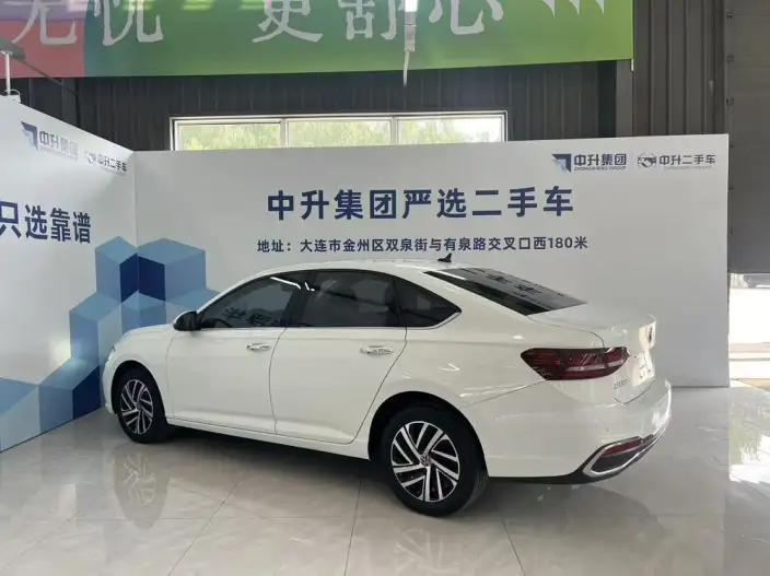 Volkswagen Lavida 2023 Model 1.5L Automatic Five million editions – фото 3