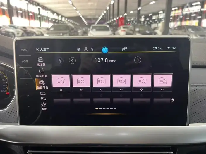 Volkswagen Lavida 2023 Model 1.5L Automatic Five million editions – фото 8