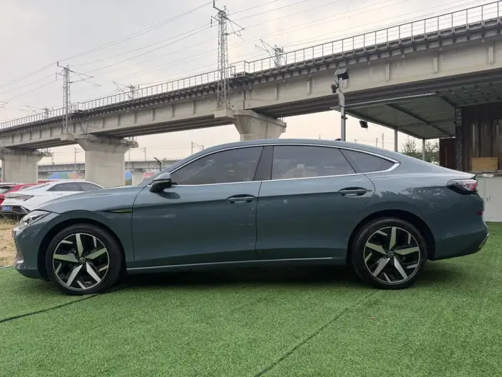 Volkswagen Lamando 2023 Model Volkswagen Lamando L 280TSI DSG Cool spicy version – фото 4