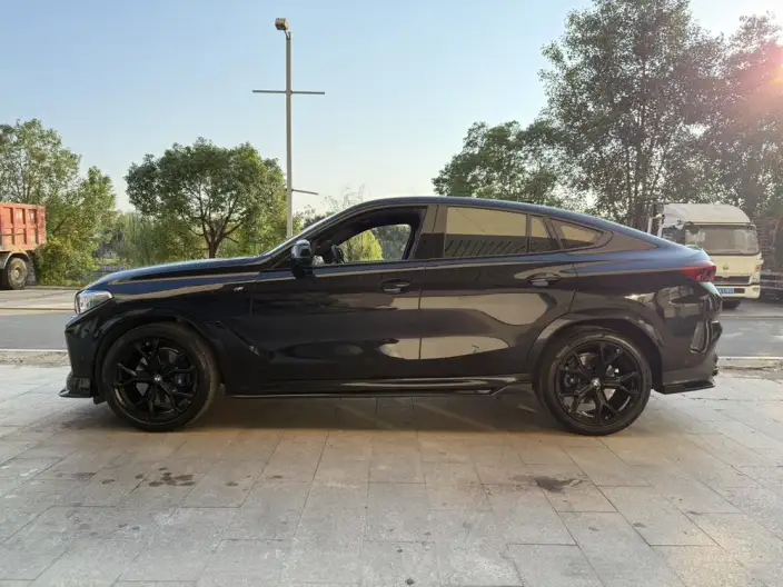 BMW X6 2022 Model Facelift II xDrive40i M Sports Set – фото 4