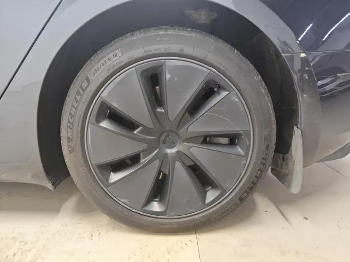 Model 3 2023 Model Rear-wheel drive version – фото 9