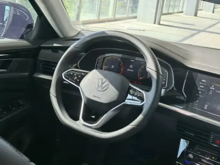 Volkswagen Passat 2023 Model Facelift 330TSI Starry sky Elite Edition – фото 10