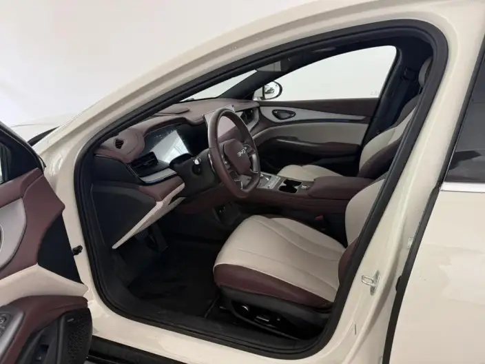 BYD Seal 07DM 2026 Model DM-i 230KM Flagship Model – фото 9