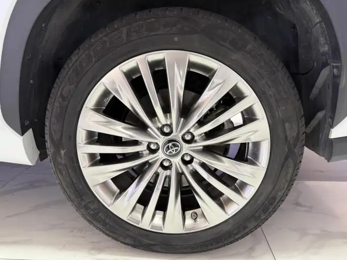Toyota Highlander 2022 Model Hybrid 2.5L 4WD Deluxe Edition 7 seat – фото 7