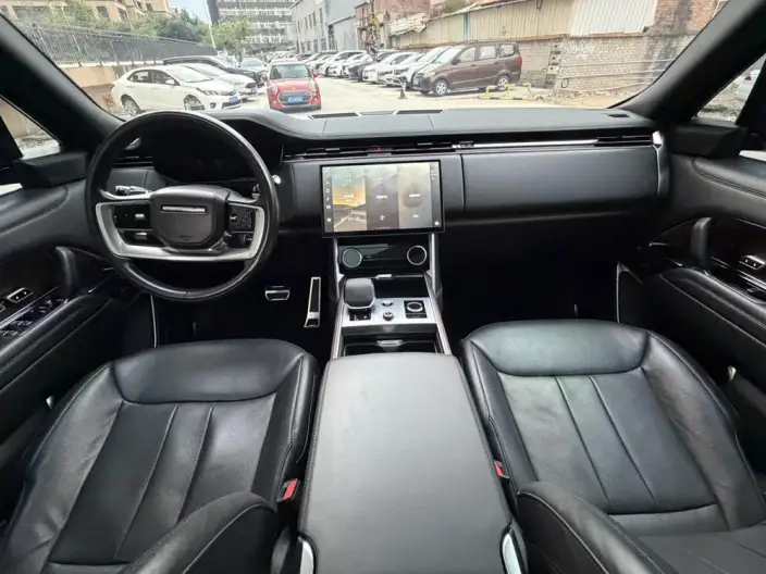 Range Rover 2023 Model 3.0 L6 400PS Shengshi Extended Edition – фото 7