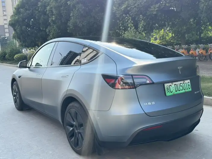 Model Y 2024 Model Rear-wheel drive version – фото 5