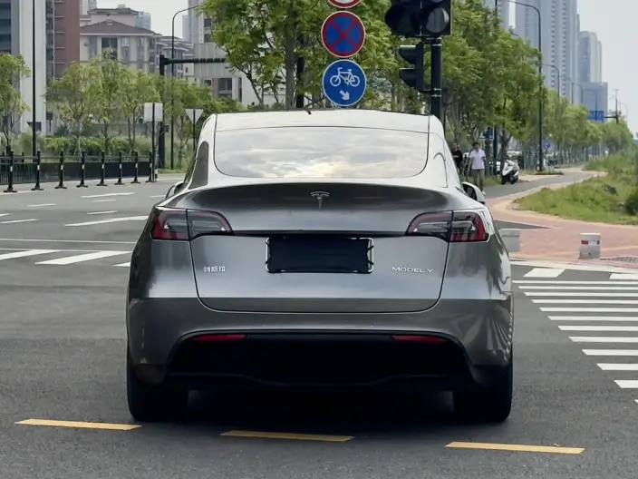 Model Y 2022 Model Facelift Rear-wheel drive version – фото 5