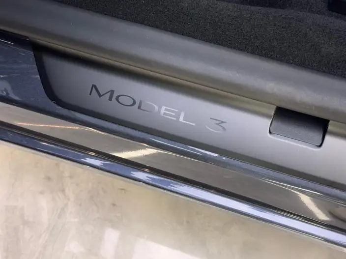 Model 3 2025 Model Facelift Rear-wheel drive version – фото 9