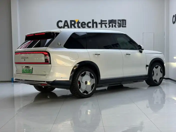 ZEEKR 9X 2025 Model Hyper Edition 70kWh VI seat – фото 7