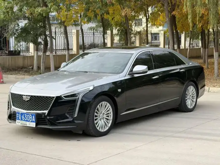 Cadillac CT6 2022 Model 28T Luxury Model – фото 1