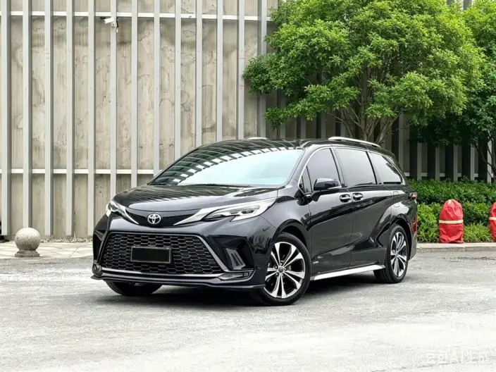 Granvia 2024 Model Intelligent Hybrid 2.5L 2WD Comfort Edition – фото 1