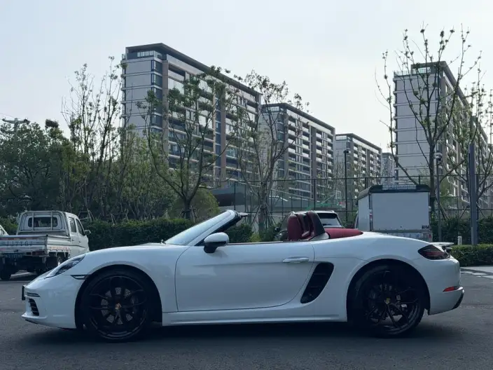 Porsche 718 2023 Model Boxster Style Edition 2.0T – фото 3