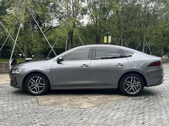 Qin Plus EV 2021 Model 500KM Luxury Model – фото 4