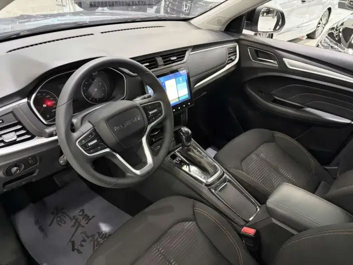Roewe RX3 2021 Model PRO 1.6L CVT Elite Model – фото 9