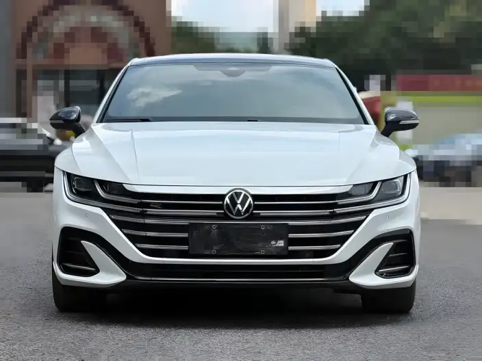 Volkswagen CC 2023 Model 380TSI Eye-catching version – фото 2