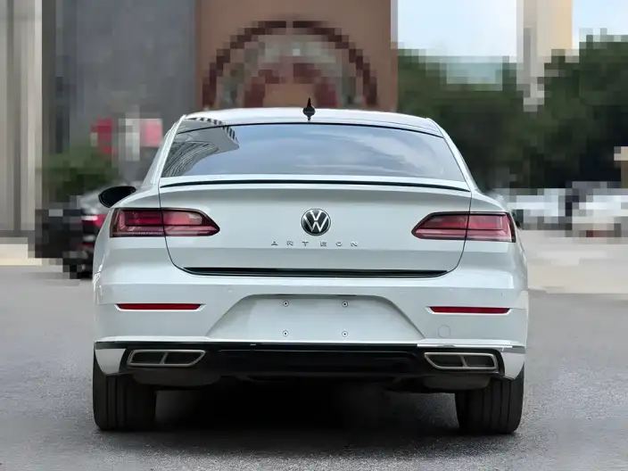 Volkswagen CC 2023 Model 380TSI Eye-catching version – фото 5