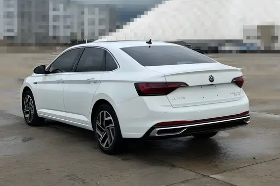 Volkswagen Sagitar 2023 Model 200TSI DSG Flying Version – фото 4
