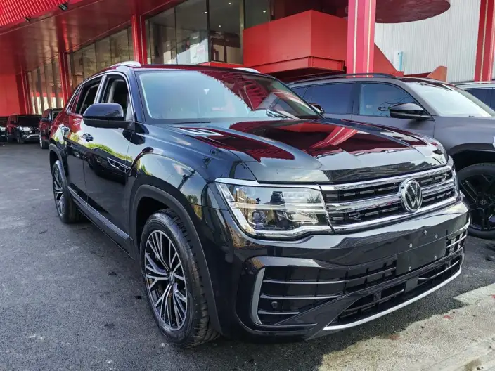 Volkswagen Teramont 2023 Model Facelift Teramont X 380TSI 4WD Respect Deluxe Edition – фото 3