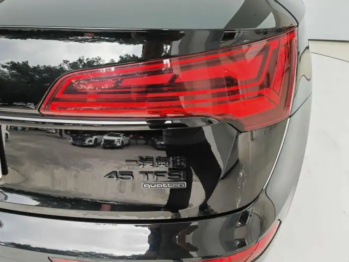 Audi Q5L 2023 Model 45T Luxury Dynamic Model – фото 8