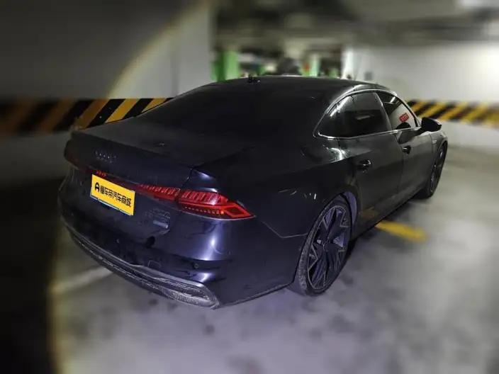 Audi A7 L 2024 Model 45 TFSI quattro Black Samurai Edition – фото 2