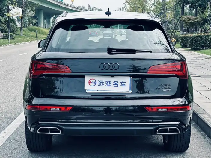 Audi Q5L 2022 Model Facelift 45T Luxury Dynamic Model – фото 3