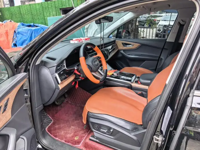 Audi Q7 2023 Model 55 TFSI quattro S line Noble Model – фото 8