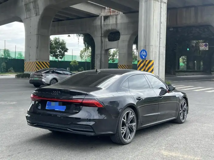 Audi A7 L 2023 Model 45 TFSI quattro S-line Black Samurai Edition – фото 3