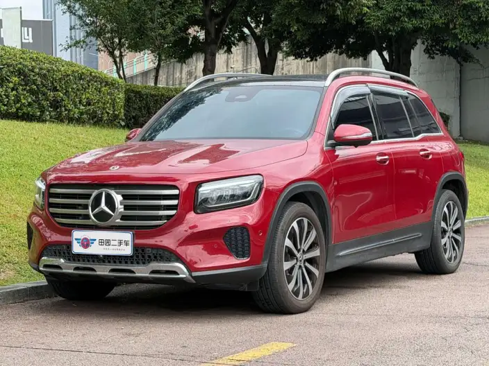 Mercedes-Benz GLB 2024 Model GLB 220 Fashion Model – фото 1