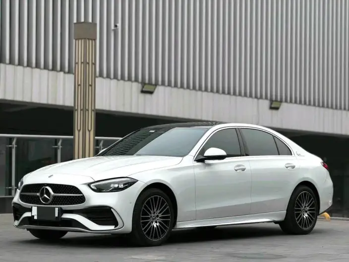 Mercedes-Benz C-Class 2022 Model Facelift C 260 L Sports Edition – фото 1